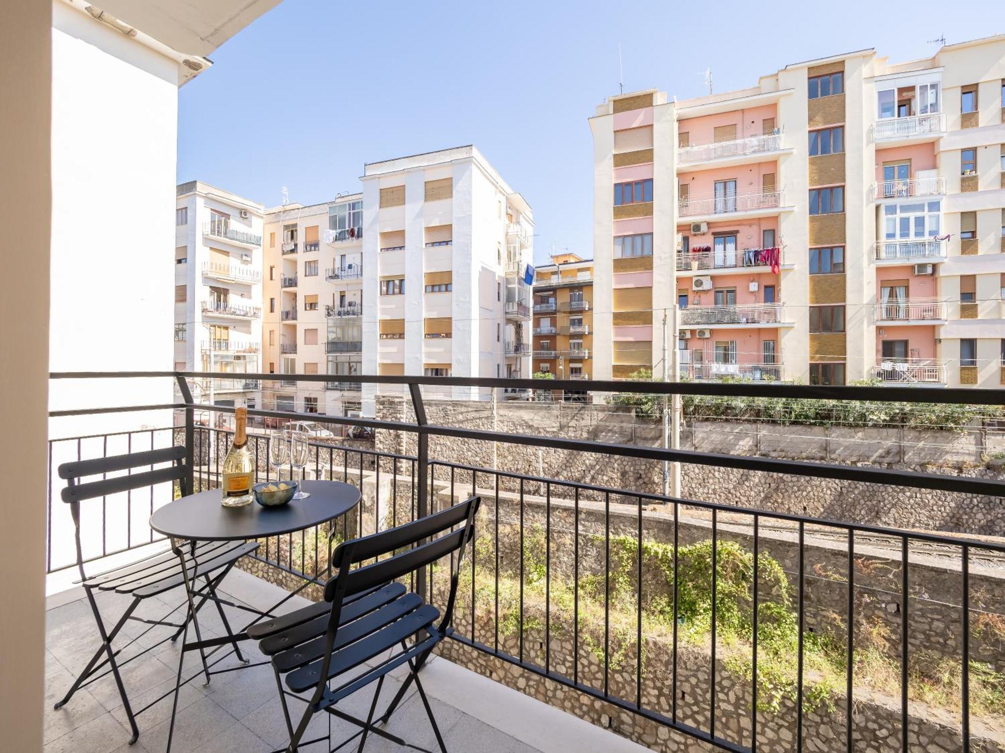 Pusiso - De Vivo Realty *